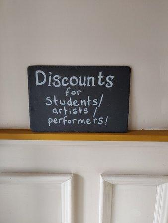 The Peanut Gallery Cafe